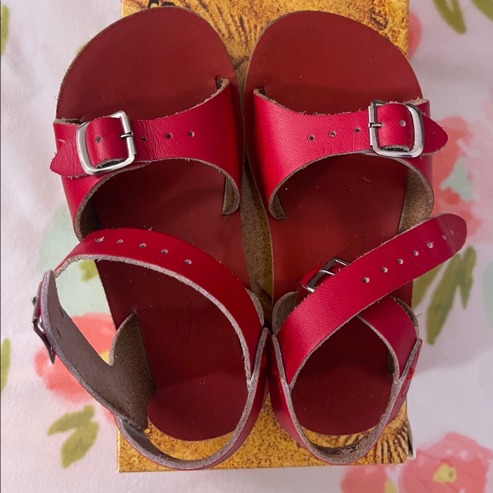 Toddler girl red Sun-San sandals size 9